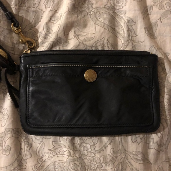Vintage Coach Wristlet - Picture 2 of 4